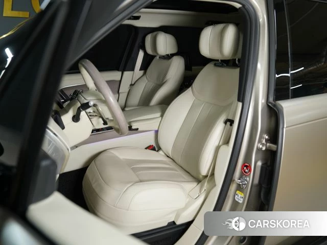 Land Rover Range Rover 5th Generation 2024 Золотой из Кореи, фото 3