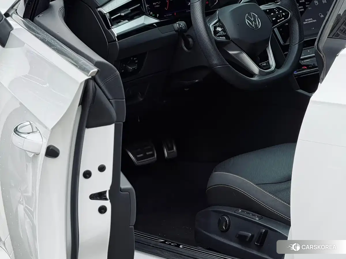 Volkswagen Arteon (CC) 2024 Белый из Китая, фото 3