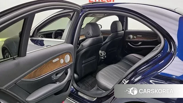 Mercedes-Benz E-Class W213 2020 Синий из Кореи, фото 3