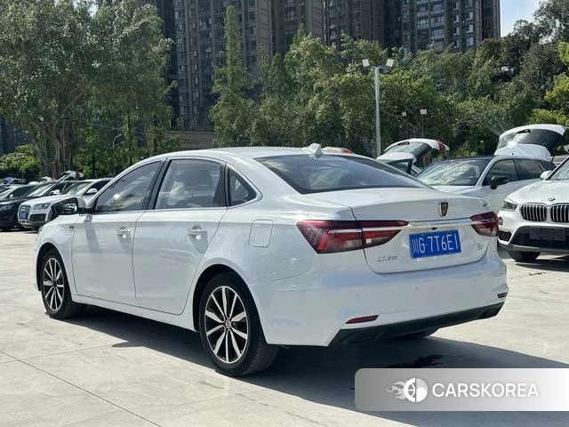 Roewe i6 classic 2019 Белый из Китая, фото 3