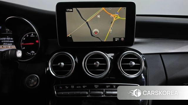 Mercedes-Benz C-Class W205 2018 Белый из Кореи, фото 3