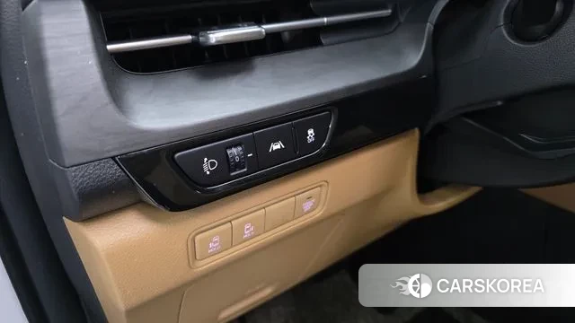 Kia Carnival 4th generation 2023 Белый из Кореи, фото 3