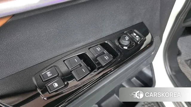 Ssangyong Torres 2022 Белый из Кореи, фото 3