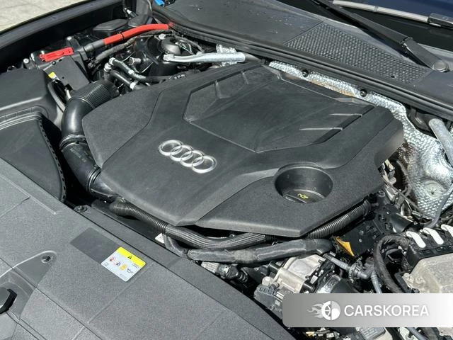 Audi A6 (import) 2021 Черный из Китая, фото 3