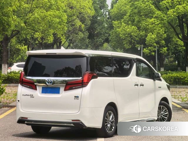 Toyota Elfa 2021 Белый из Китая, фото 3