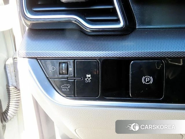 Kia Sportage 5th Generation 2022 Белый из Кореи, фото 3