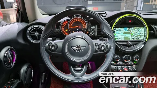 Mini Cooper SD 2019 Жемчужный цвет из Кореи, фото 3