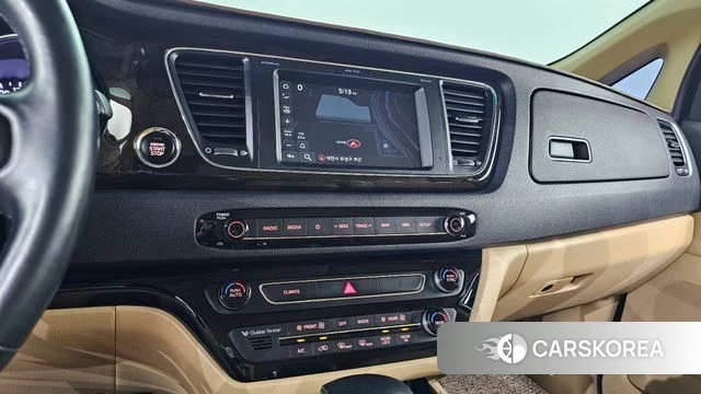 Kia The New Carnival 2019 Белый из Кореи, фото 3