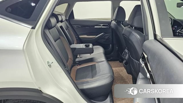 Kia Seltos 2021 Белый из Кореи, фото 3