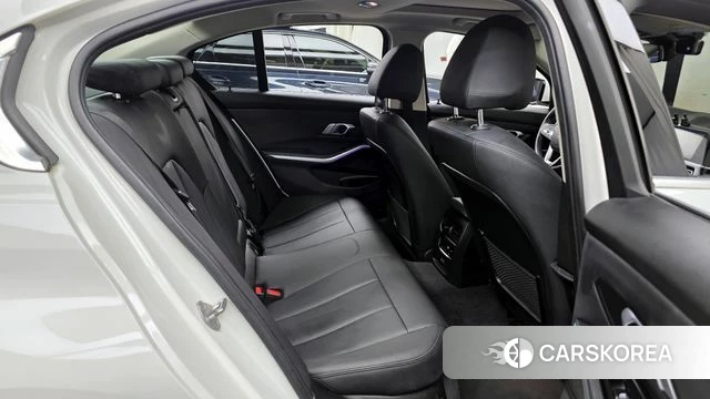 BMW 3 Series (G20) 2021 Белый из Кореи, фото 3