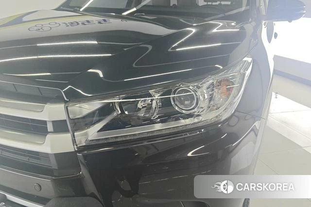 Toyota Highlander 2021 Черный из Китая, фото 3