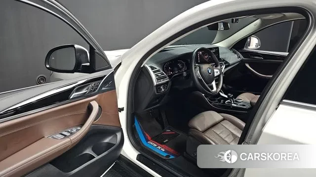 BMW X4 (G02) 2022 Белый из Кореи, фото 3