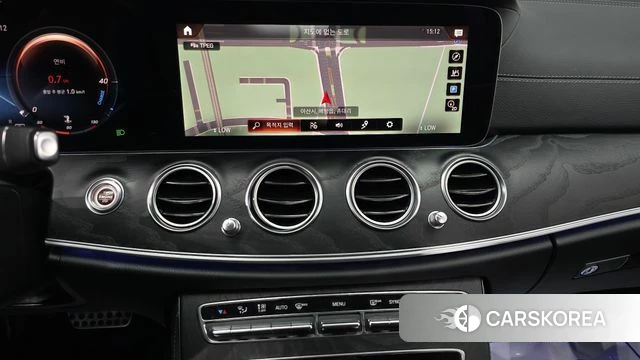 Mercedes-Benz E-Class W213 2021 Серый из Кореи, фото 3