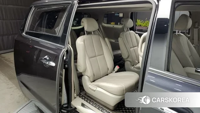 Kia The New Carnival 2019 Серый из Кореи, фото 3