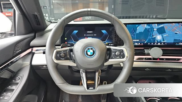 BMW i5 (G60) 2025 Белый из Кореи, фото 3