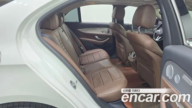 Mercedes-Benz E-Class W213 id 2712443 из Кореи 3