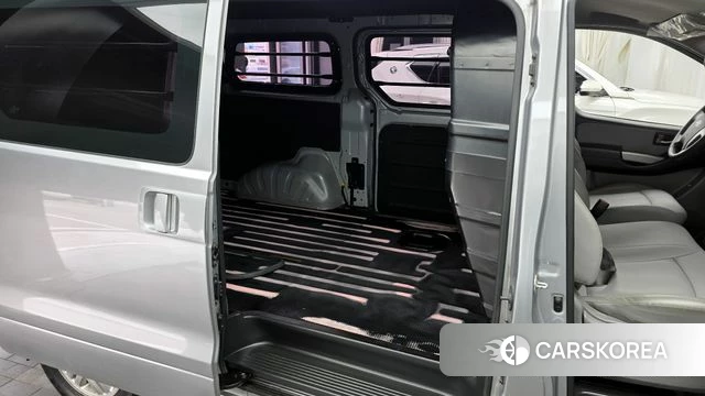 Hyundai The New Grand Starex 2019 Серебряный из Кореи, фото 3