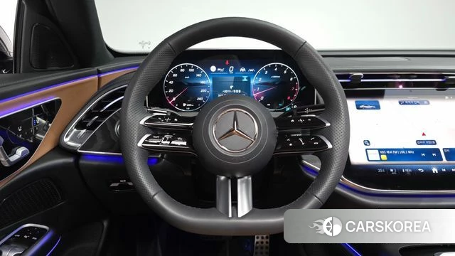 Mercedes-Benz E-Class W214 2026 Черный из Кореи, фото 3