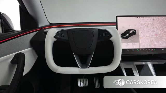 Tesla Model Y 2025 Черный из Кореи, фото 3