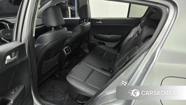 Kia Sportage The Bold 2020 Серебристо-серый из Кореи, фото 3