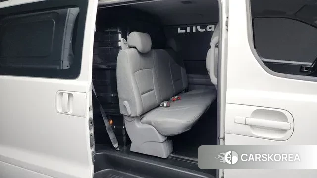 Hyundai The New Grand Starex 2020 Белый из Кореи, фото 3