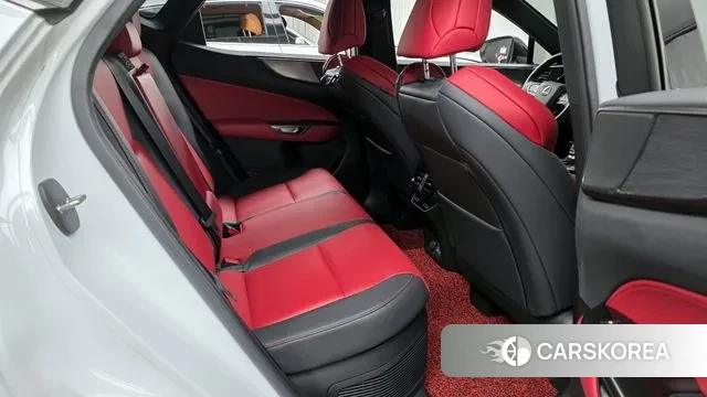 Lexus NX450h + 2nd generation 2023 Белый из Кореи, фото 3