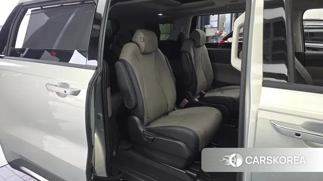 Kia The New Carnival 4th Generation 2024 Цвет галактики из Кореи, фото 3