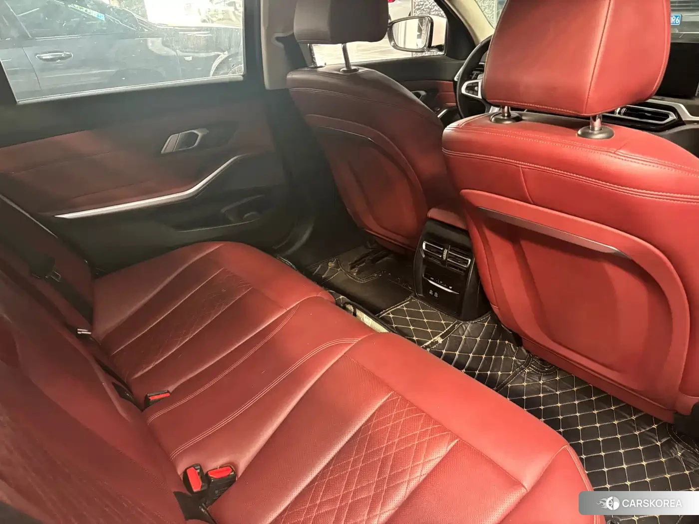 BMW 3 series 2024 Белый из Китая, фото 3