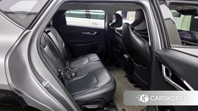 Kia EV6 2023 Серебряный из Кореи, фото 3