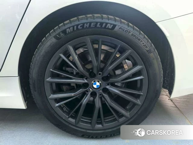 BMW 3 series 2023 Белый из Китая, фото 3