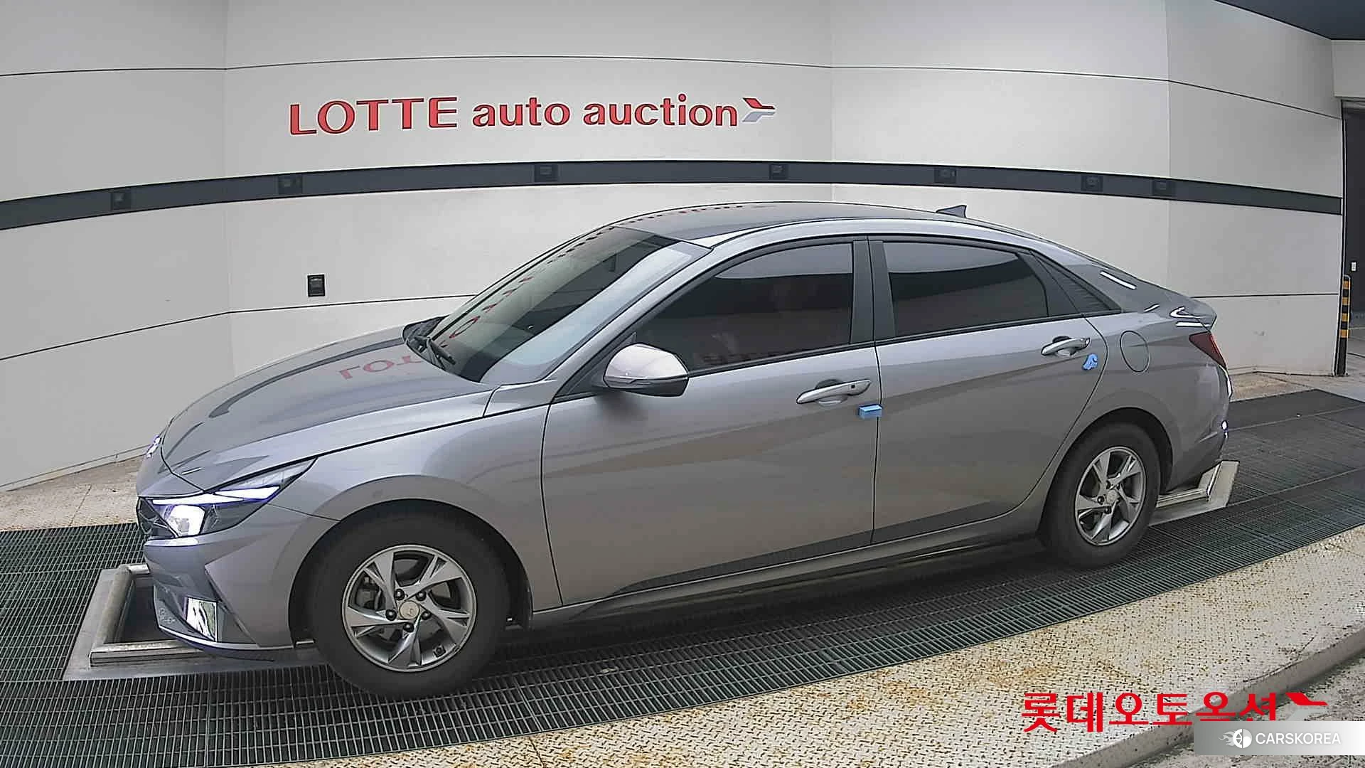 Hyundai Avante 2021 Fluid Metal из Кореи, фото 3