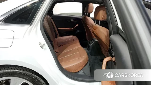 Audi A4 (B9) 2021 Белый из Кореи, фото 3