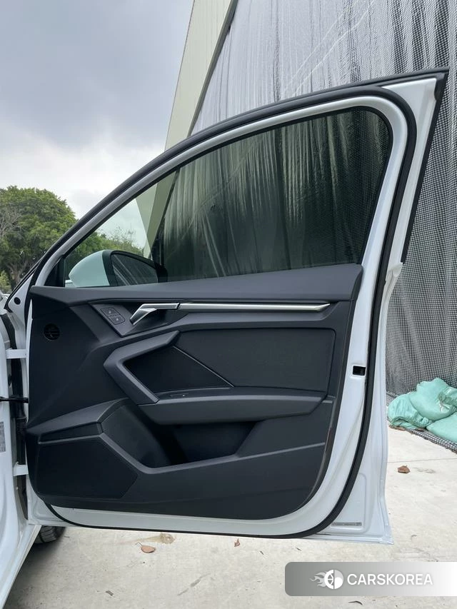 Audi A3 2023 Белый из Китая, фото 3