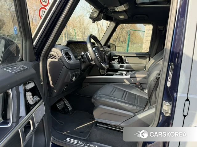 Mercedes-Benz G-class 2023 Серебристо-серый из Китая, фото 3