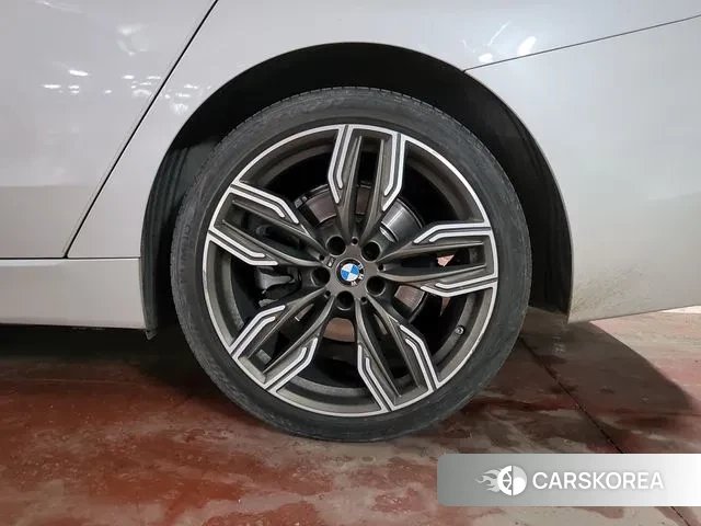 BMW 6 Series GT (G32) 2019 Белый из Кореи, фото 3