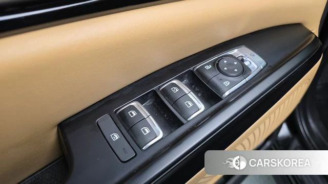 Kia Carnival 4th generation 2023 Черный из Кореи, фото 3