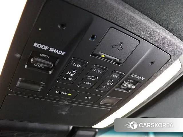 Lexus LM Second Generation 2025 Белый из Кореи, фото 3