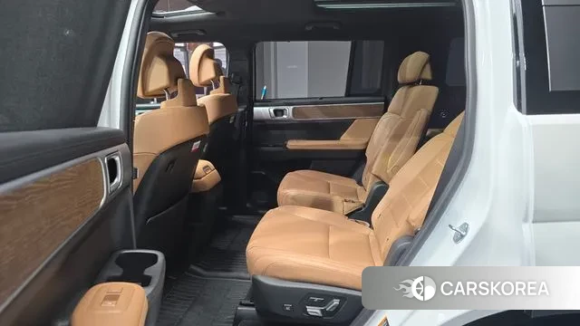 Hyundai Santa Fe (MX5) 2023 Белый из Кореи, фото 3