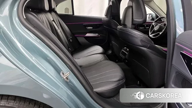 Mercedes-Benz E-Class W214 2024 Синий нефрит из Кореи, фото 3