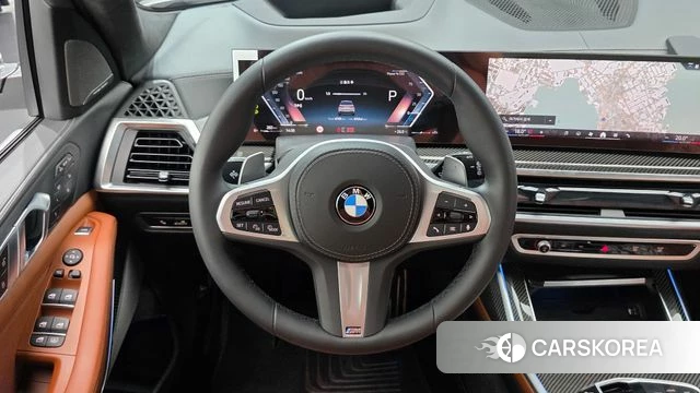 BMW X7 (G07) 2025 Белый из Кореи, фото 3
