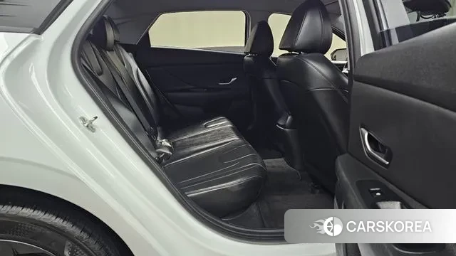 Hyundai Avante (CN7) 2022 Белый из Кореи, фото 3