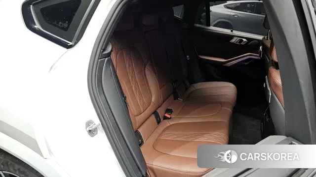 BMW X6 (G06) 2025 Белый из Кореи, фото 3