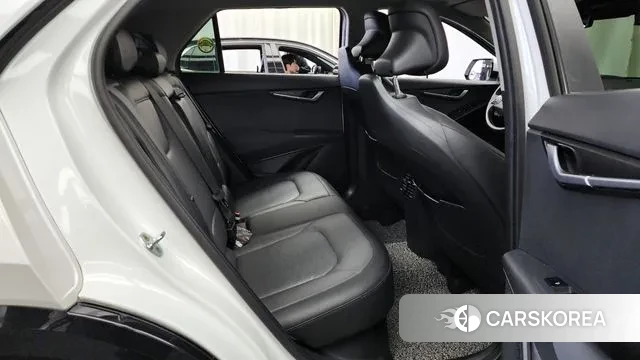 Kia Di Ol Nu Niro 2022 Белый из Кореи, фото 3