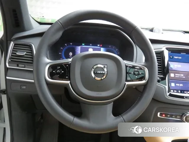 Volvo XC90 second Generation 2025 Белый из Кореи, фото 3