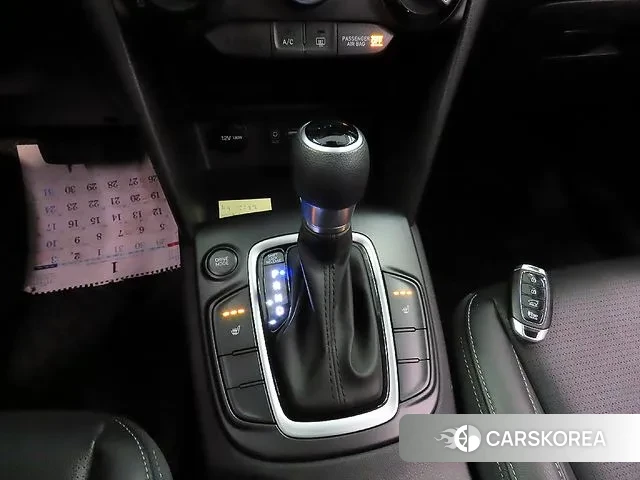 Hyundai Kona 2018 Белый из Кореи, фото 3