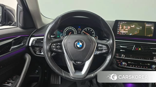 BMW 5 Series (G30) 2019 Черный из Кореи, фото 3