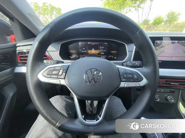Volkswagen Lavida 2022 Темно-серый из Китая, фото 3