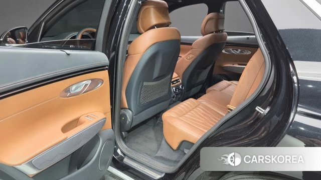 Genesis GV70 2022 Черный из Кореи, фото 3
