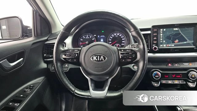 Kia Stonic 2018 Синий из Кореи, фото 3