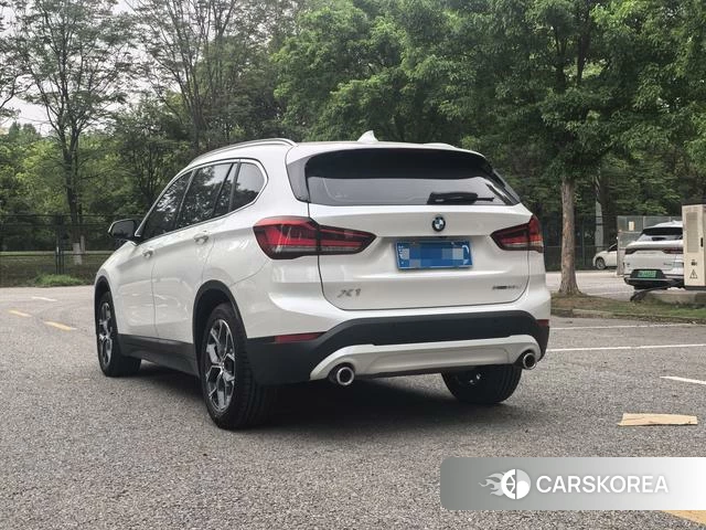 BMW X1 2021 Белый из Китая, фото 3